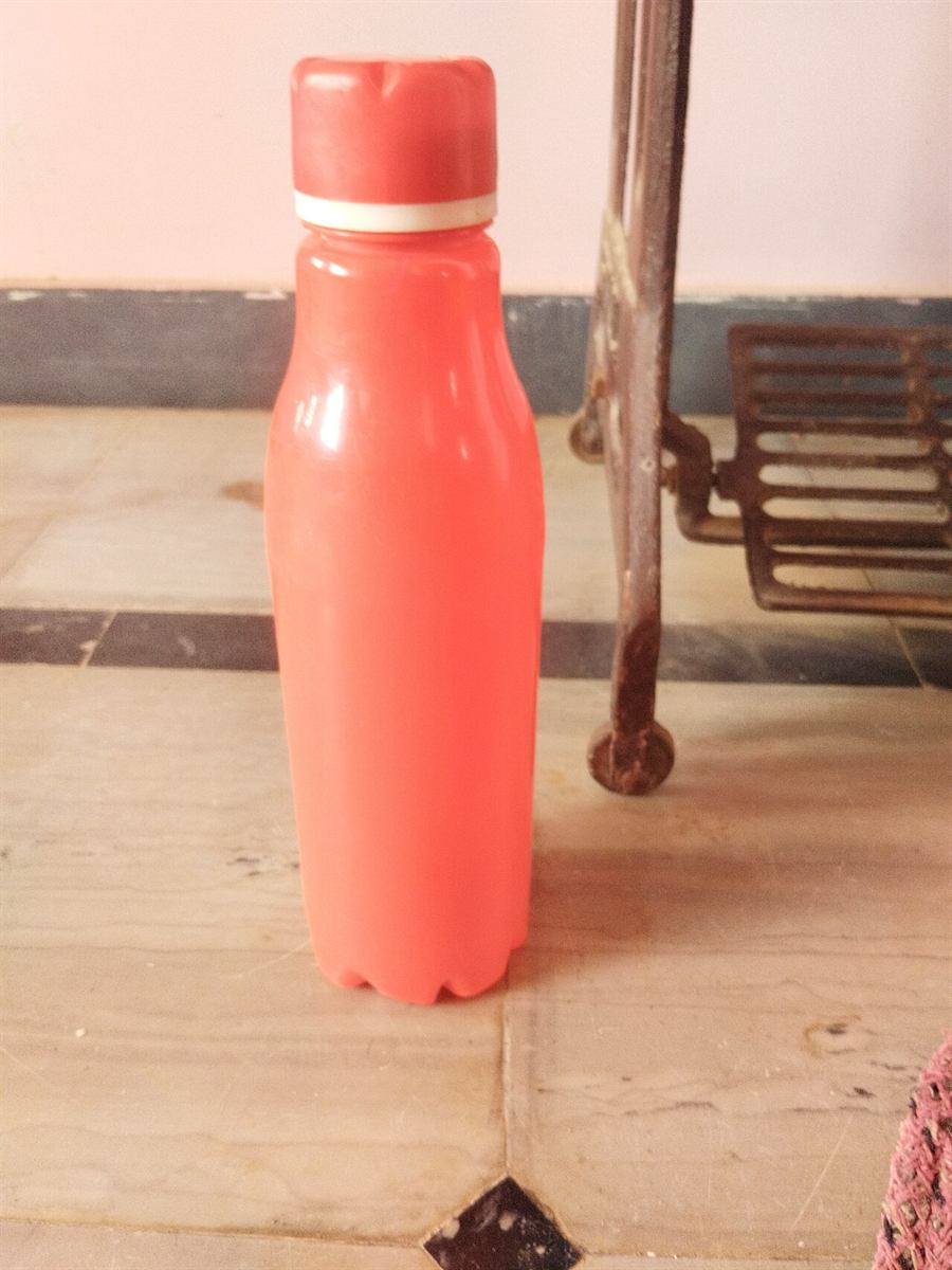 Agua en su envase, lista para consumo