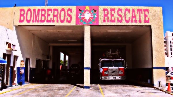 un bombero