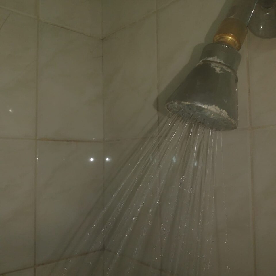 cambiar la bañera por un plato de ducha