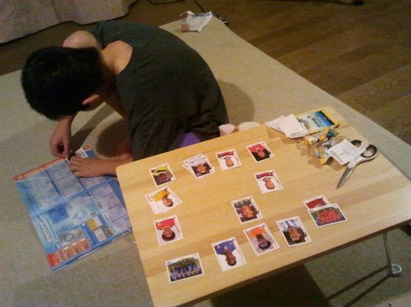Por qué los cromos sin pegar valen más