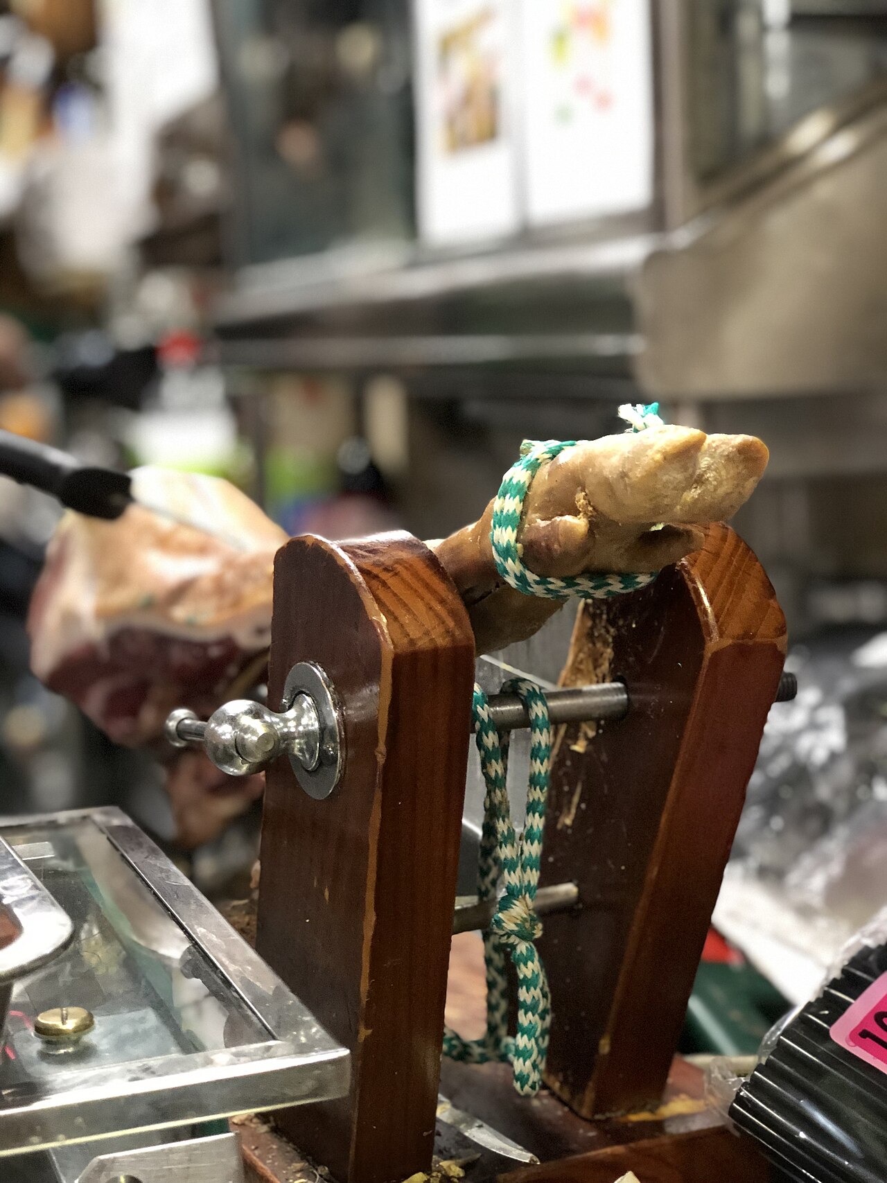 el jamón serrano