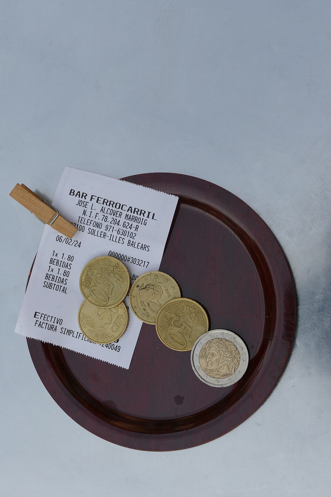 una moneda de 1 euro