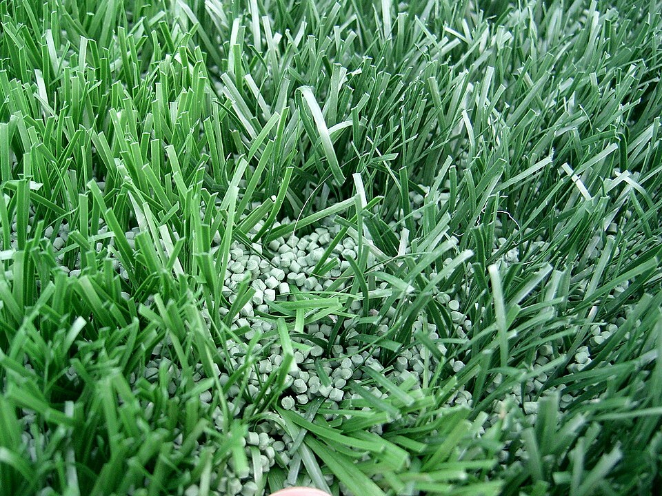 instalar césped artificial