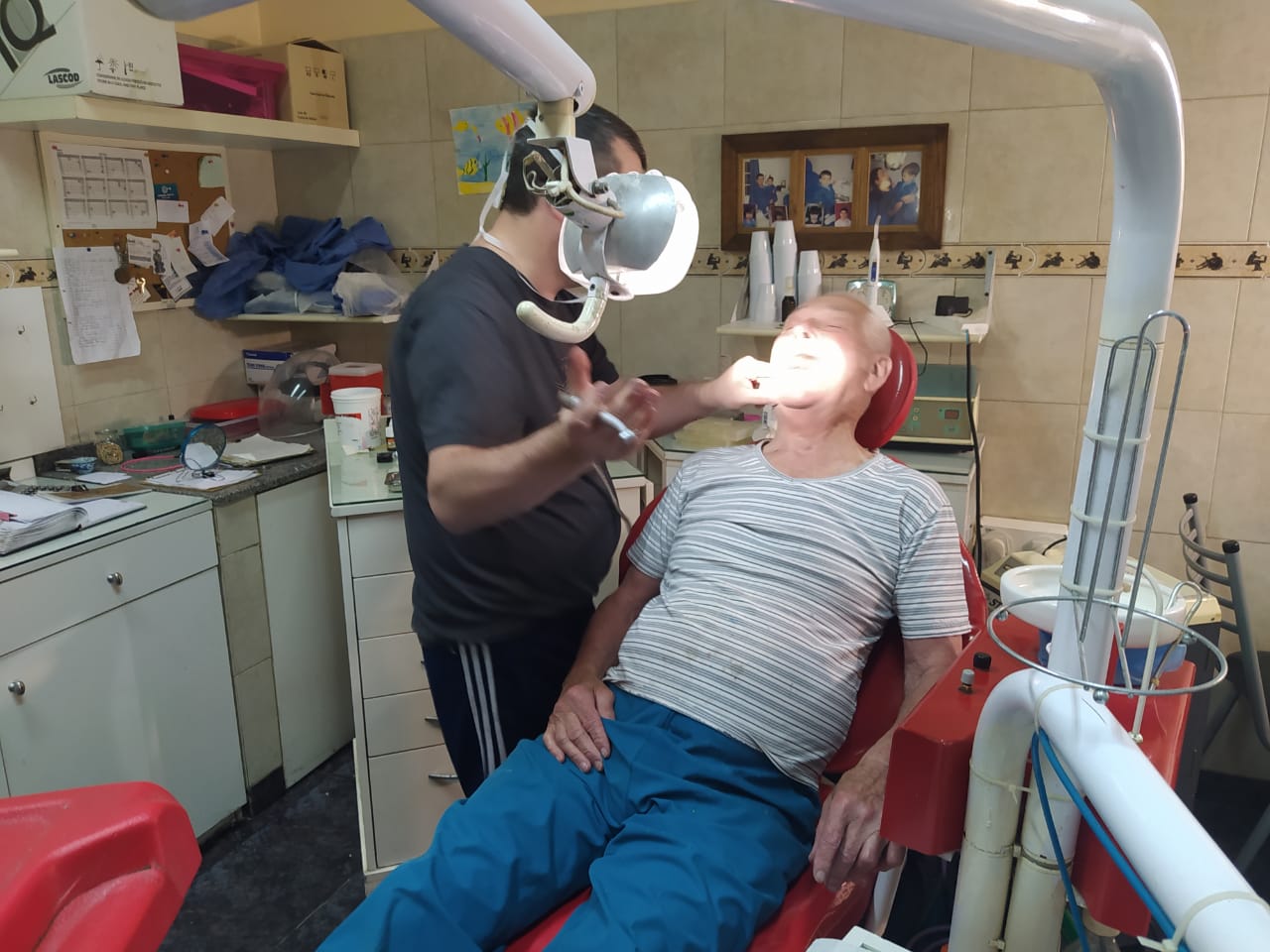 un empaste dental