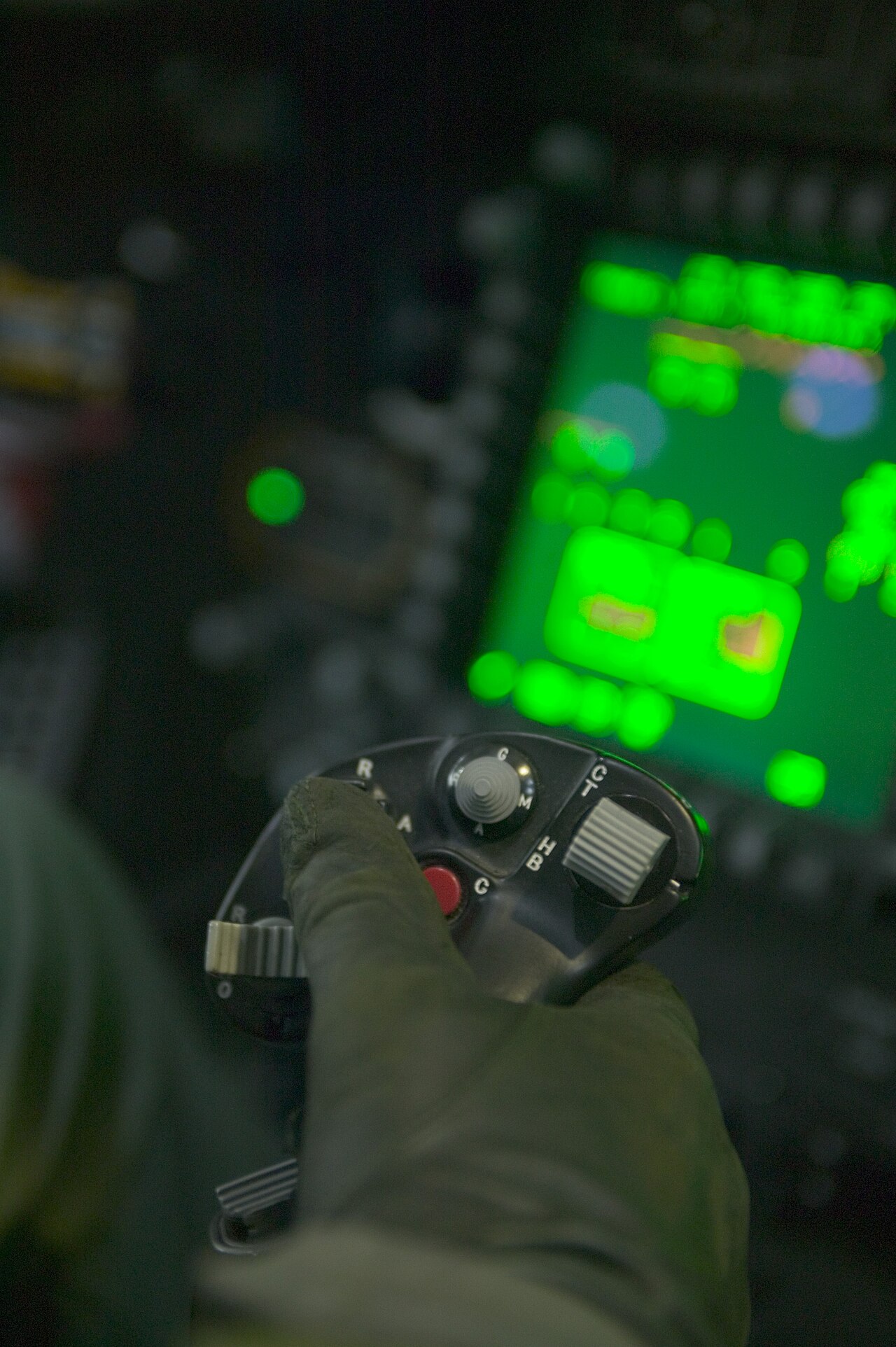 un piloto de helicóptero